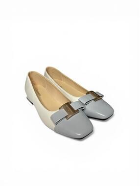 2/$99✨ C.Paravano Women’s Low Block Heel Pumps 37.5 Cream Grey Square Toe Buckle